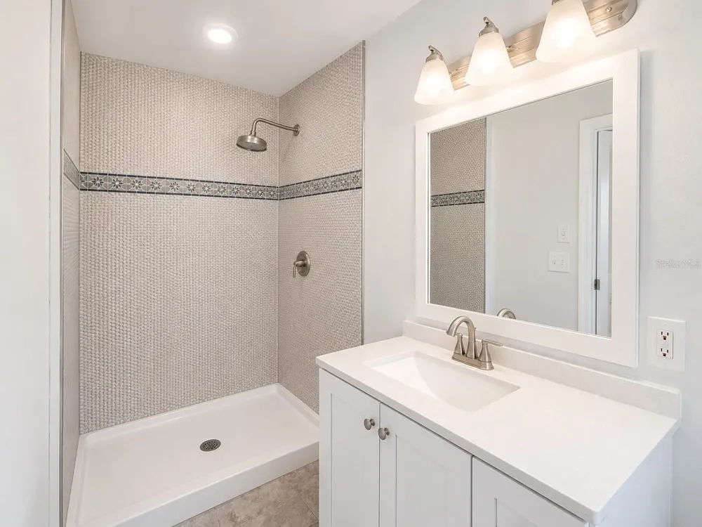 616 ELLENDALE DRIVE Winter Park, FL 32792