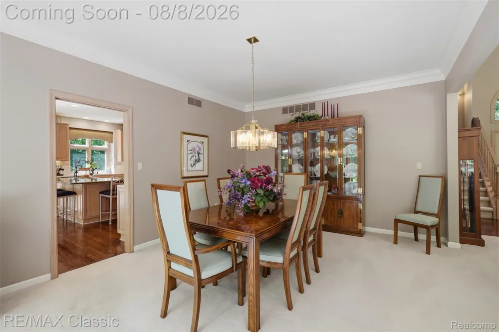 6015 Lynne Hollow Drive Commerce Charter Township, MI 48382