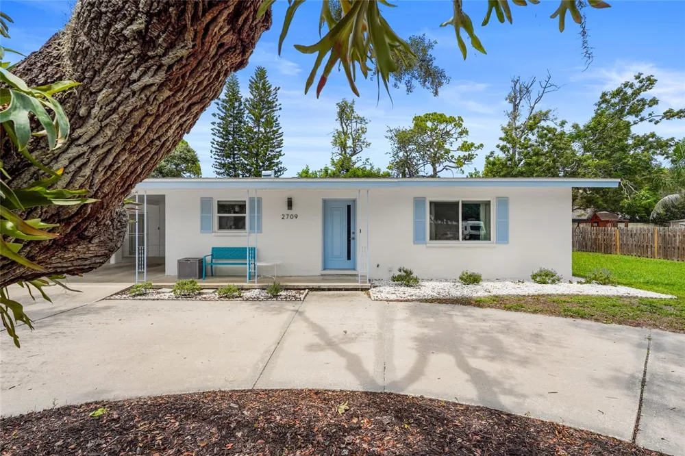 2709 MARLETTE STREET Sarasota, FL 34231