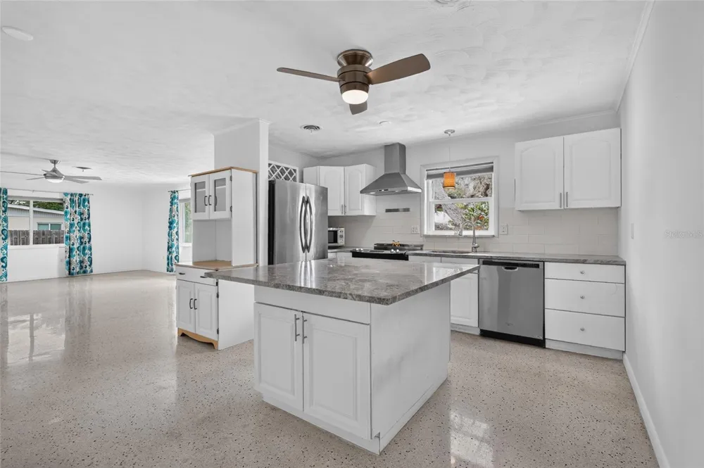 2709 MARLETTE STREET Sarasota, FL 34231