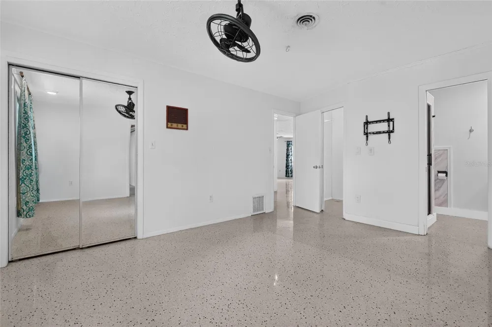 2709 MARLETTE STREET Sarasota, FL 34231