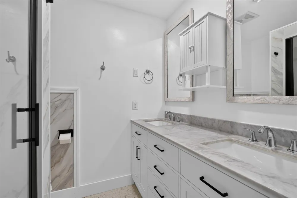 2709 MARLETTE STREET Sarasota, FL 34231