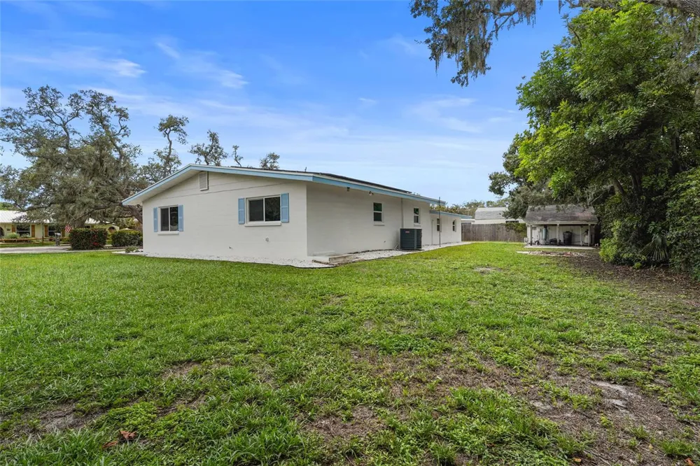 2709 MARLETTE STREET Sarasota, FL 34231