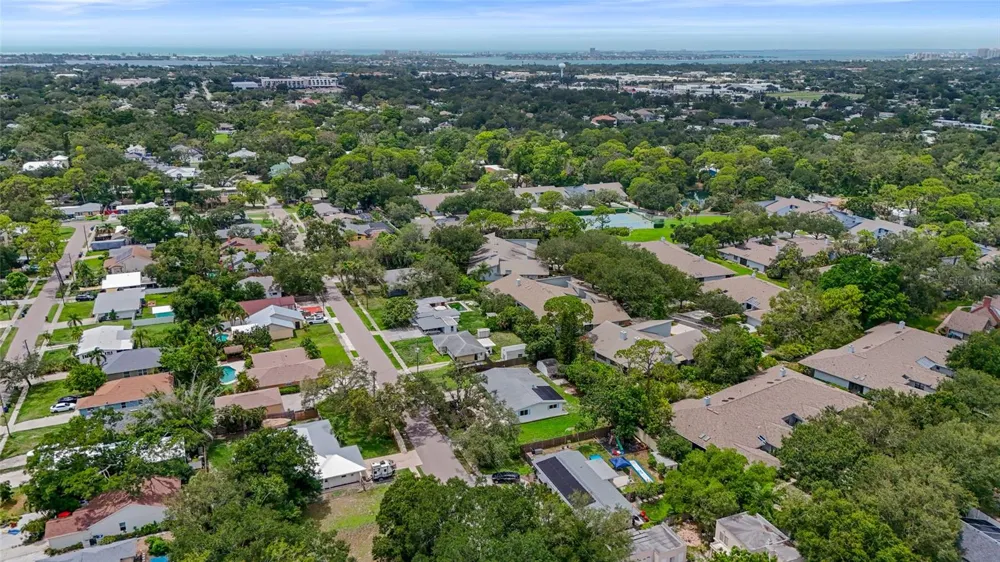 2709 MARLETTE STREET Sarasota, FL 34231