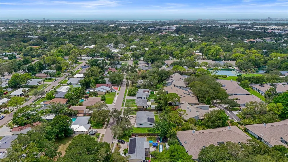 2709 MARLETTE STREET Sarasota, FL 34231