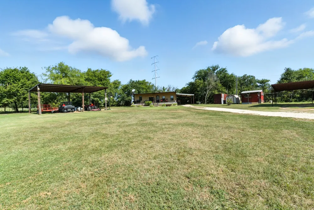 5929 County Road 371 Dublin, TX 76446