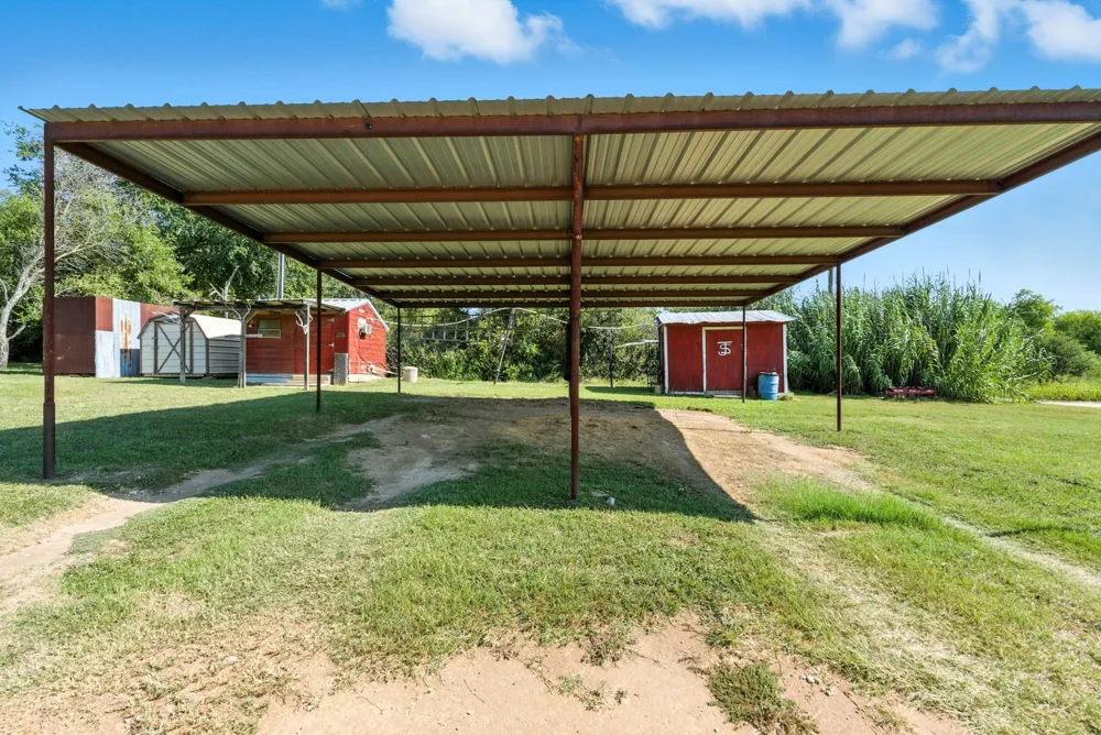 5929 County Road 371 Dublin, TX 76446