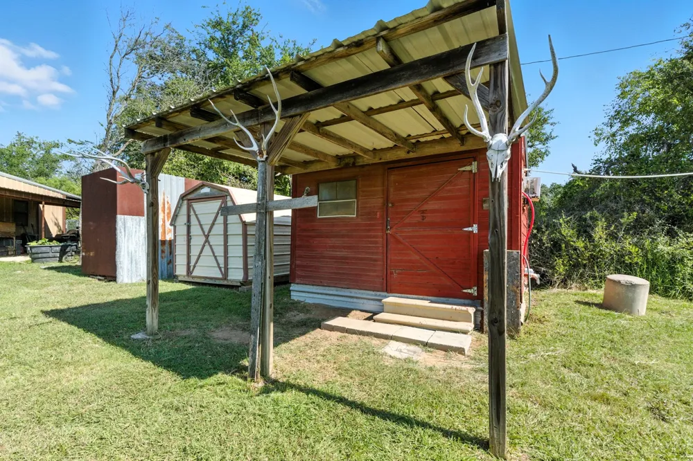 5929 County Road 371 Dublin, TX 76446