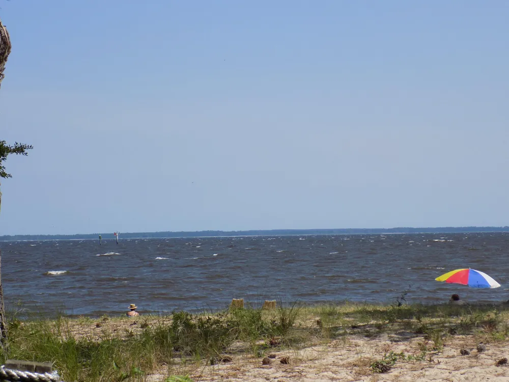 1311 Blackbeard Drive Oriental, NC 28571