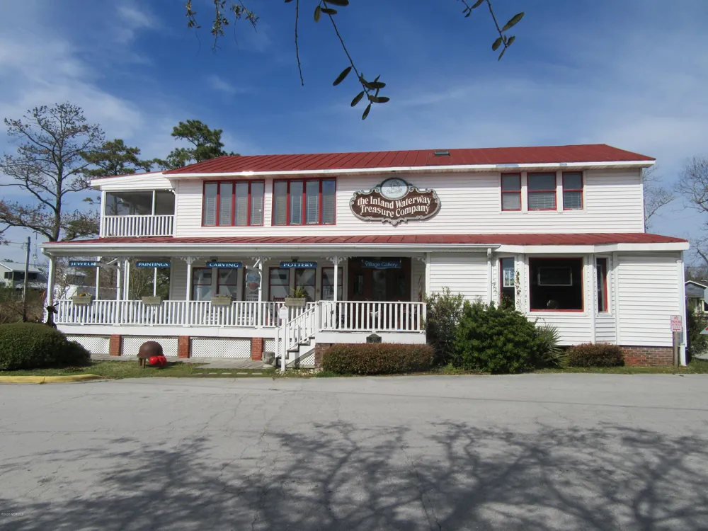 1311 Blackbeard Drive Oriental, NC 28571