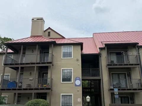 224 AFTON SQUARE #8-301