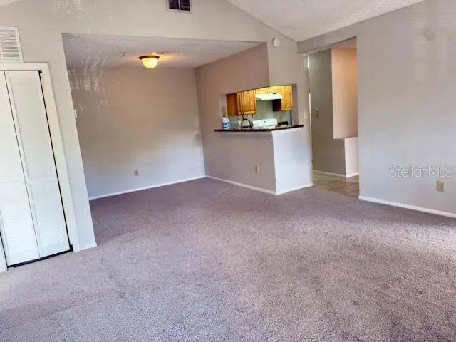 224 AFTON SQUARE #8-301 Altamonte Springs, FL 32714