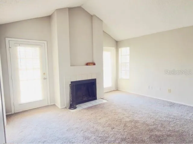 224 AFTON SQUARE #8-301 Altamonte Springs, FL 32714