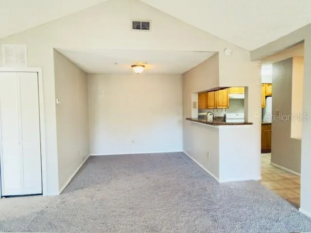 224 AFTON SQUARE #8-301 Altamonte Springs, FL 32714