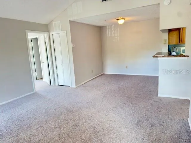 224 AFTON SQUARE #8-301 Altamonte Springs, FL 32714