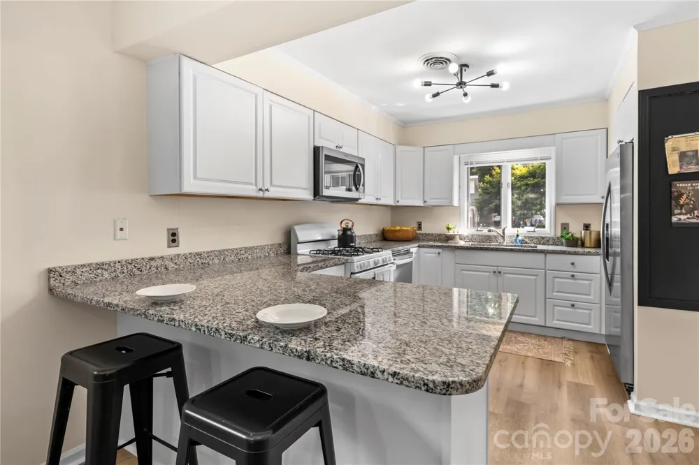 181 Britton Creek Court Hendersonville, NC 28789