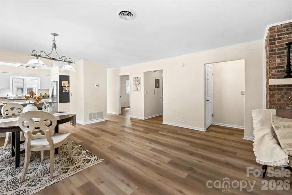 181 Britton Creek Court Hendersonville, NC 28789