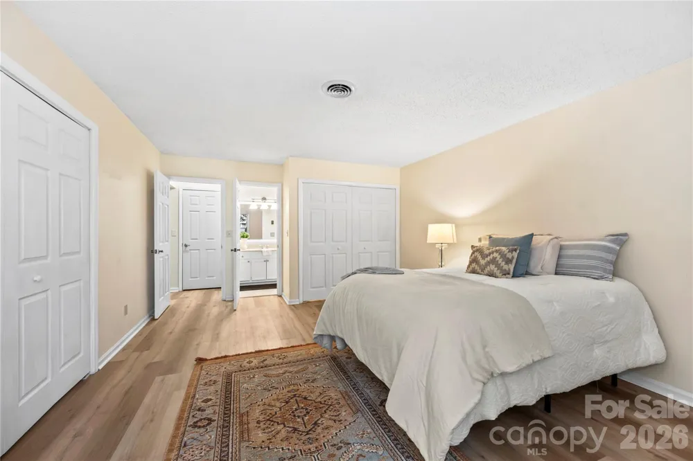 181 Britton Creek Court Hendersonville, NC 28789