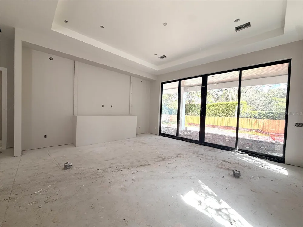 361 E KINGS WAY Winter Park, FL 32789