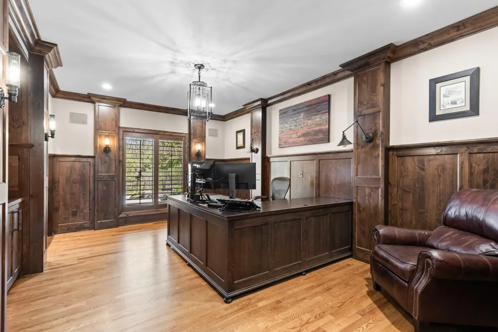 425 Oxford Road Orono, MN 55356
