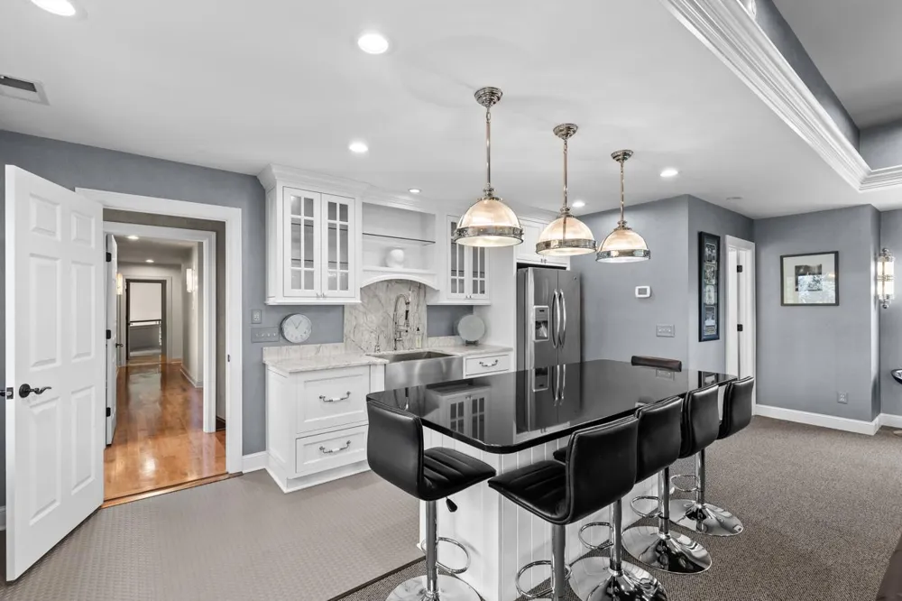 425 Oxford Road Orono, MN 55356