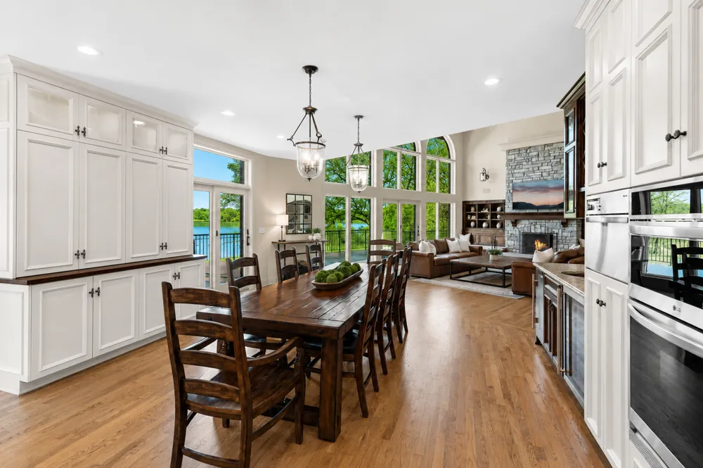 425 Oxford Road Orono, MN 55356