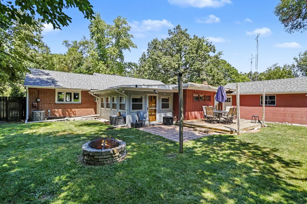 216 Hampton Road Benton Harbor, MI 49022