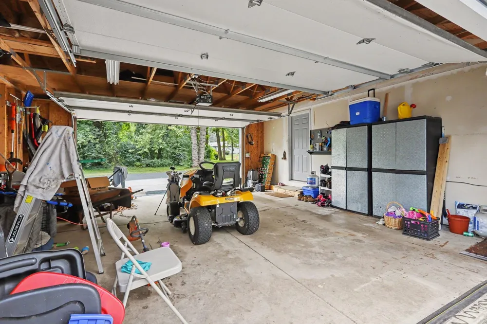 2062 Fern Beach Battle Creek, MI 49014