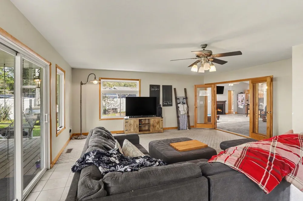 2062 Fern Beach Battle Creek, MI 49014