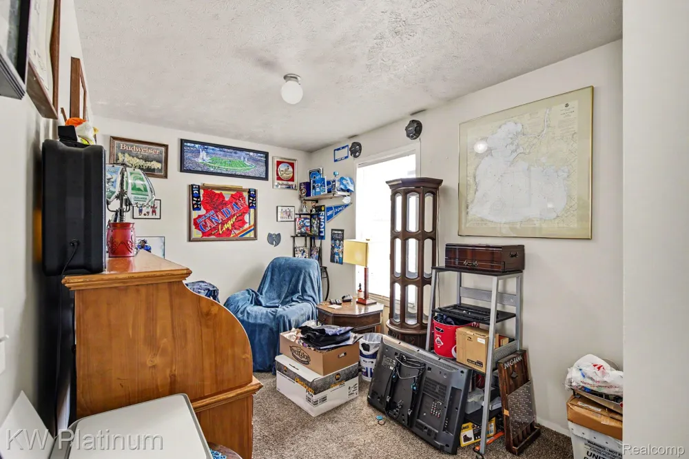 57911 Lancaster Road Washington Township, MI 48094