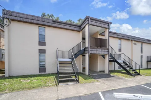 408 NW Marshall Court #2