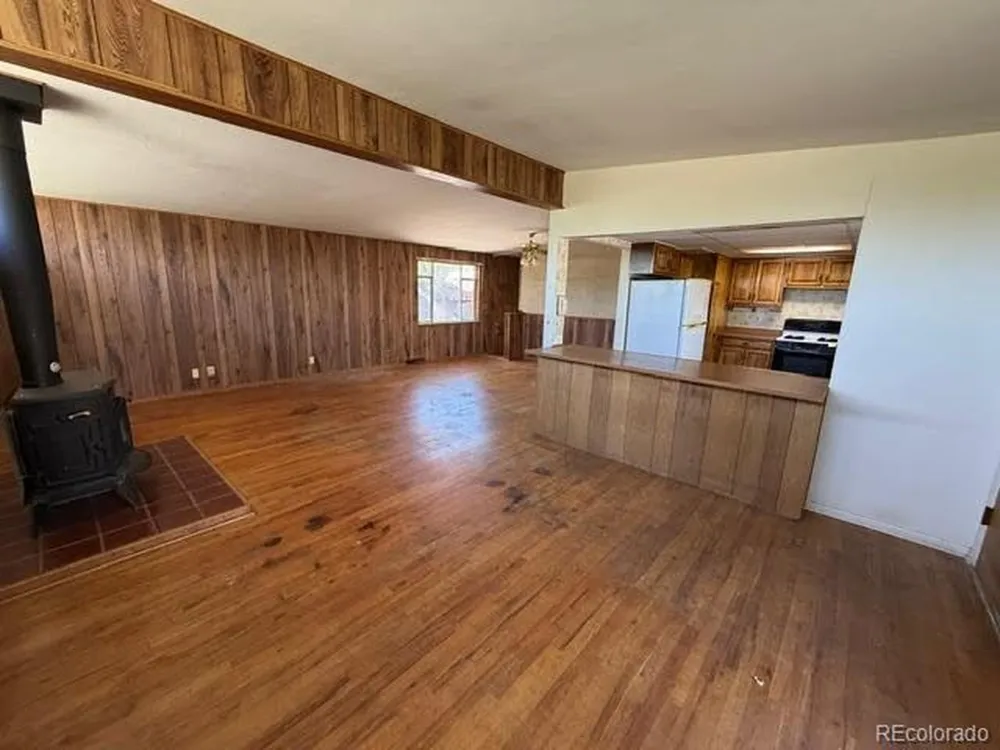 3159 E Maplewood Avenue Centennial, CO 80121