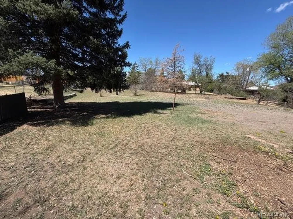 3159 E Maplewood Avenue Centennial, CO 80121