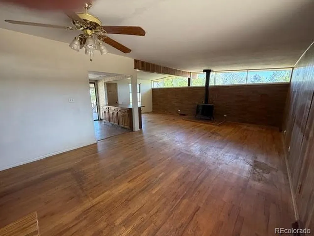 3159 E Maplewood Avenue Centennial, CO 80121