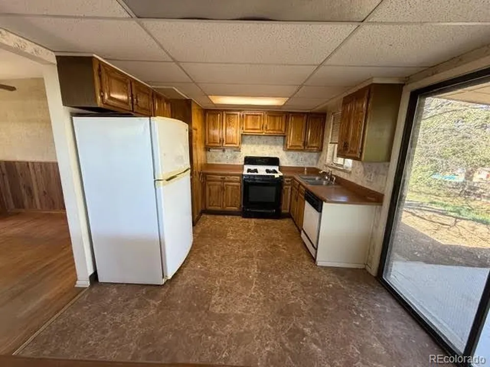 3159 E Maplewood Avenue Centennial, CO 80121