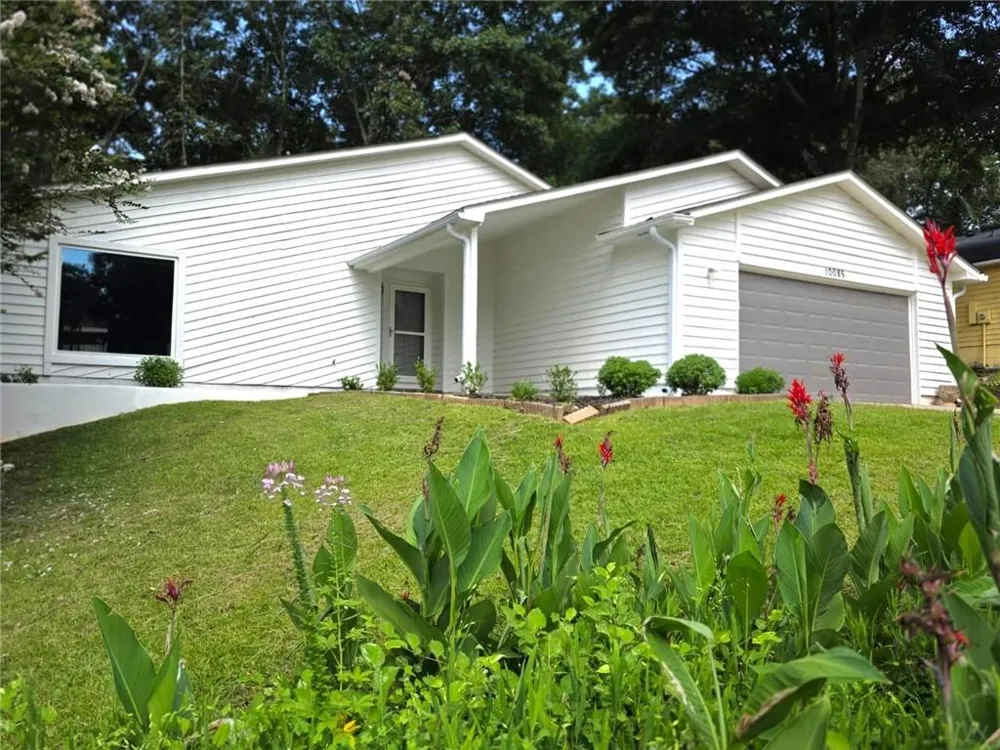 10085 Old Woodland Entry Johns Creek, GA 30022