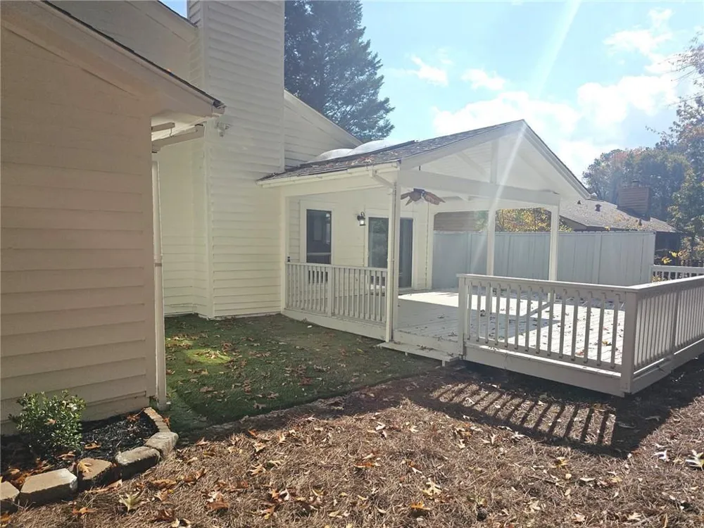 10085 Old Woodland Entry Johns Creek, GA 30022