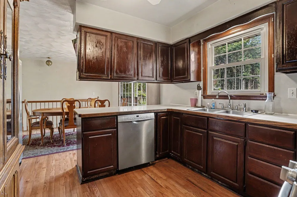 8374 W Q AVENUE Mattawan, MI 49071