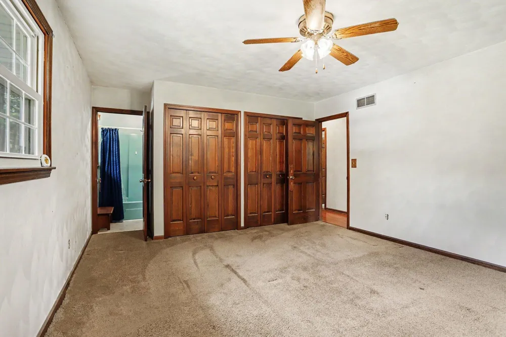 8374 W Q AVENUE Mattawan, MI 49071