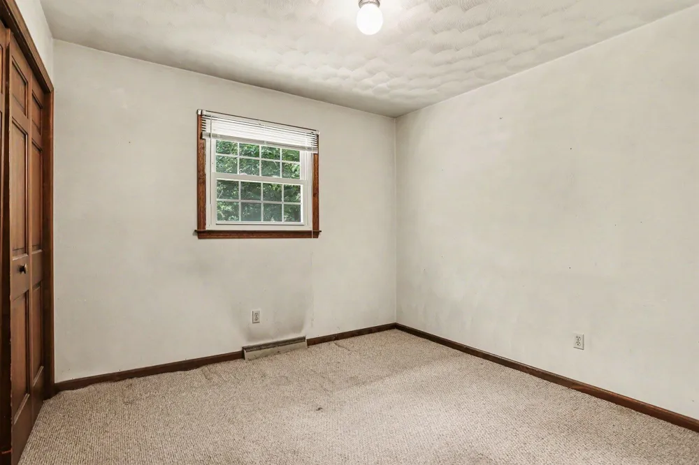 8374 W Q AVENUE Mattawan, MI 49071
