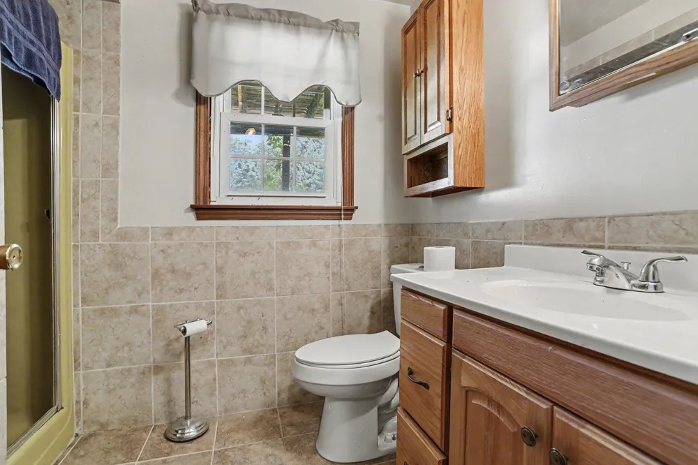 8374 W Q AVENUE Mattawan, MI 49071