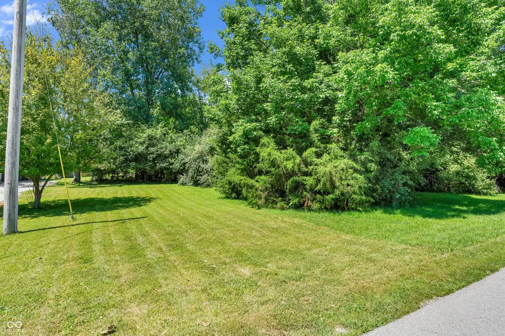 474 & 475 Gettysburg Coatesville, IN 46121