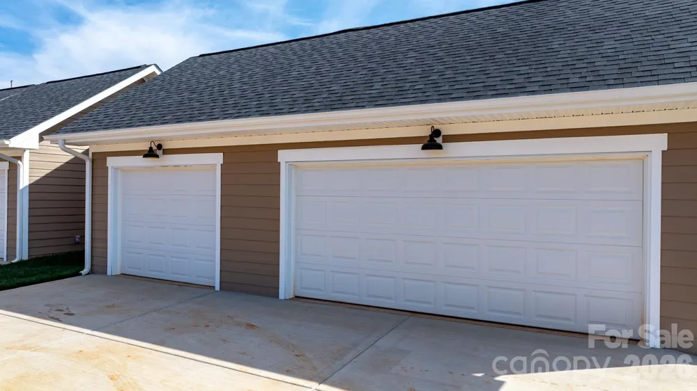 2111 24th Street Lane SE Hickory, NC 28602