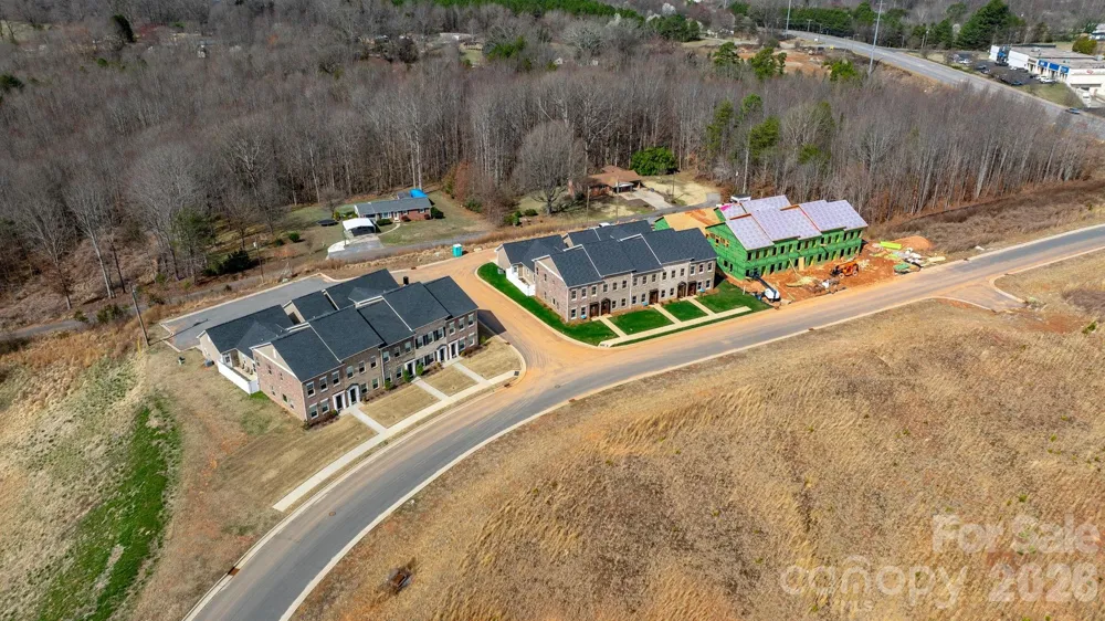 2111 24th Street Lane SE Hickory, NC 28602