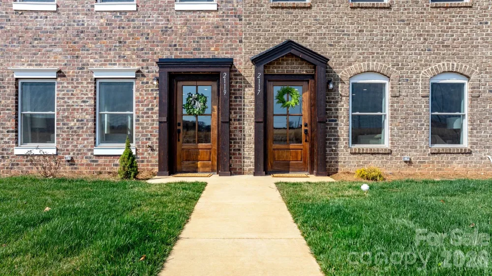 2111 24th Street Lane SE Hickory, NC 28602