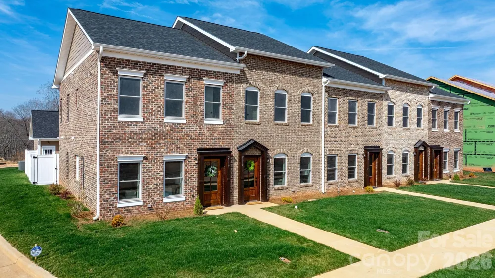 2111 24th Street Lane SE Hickory, NC 28602