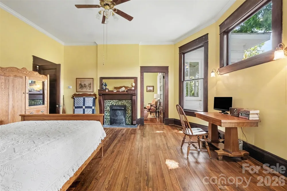 624 Walnut Street Statesville, NC 28677