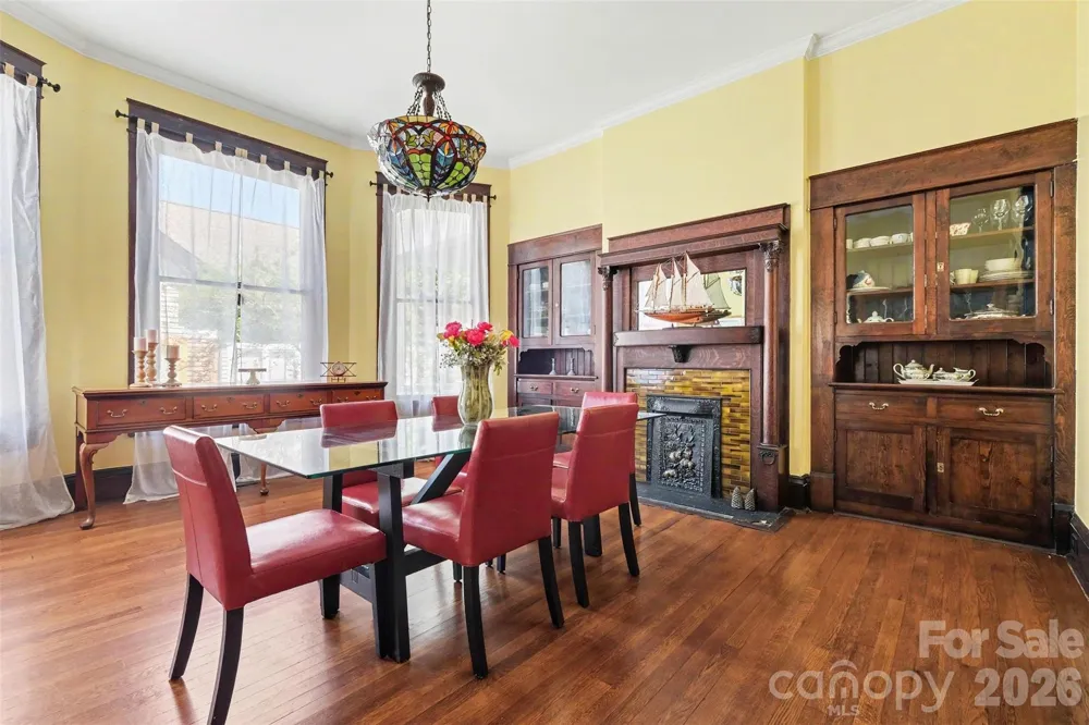 624 Walnut Street Statesville, NC 28677