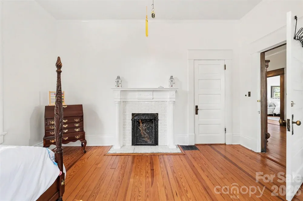 624 Walnut Street Statesville, NC 28677