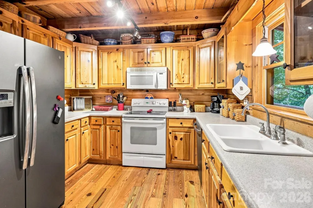 450 Starling Road Lake Lure, NC 28746